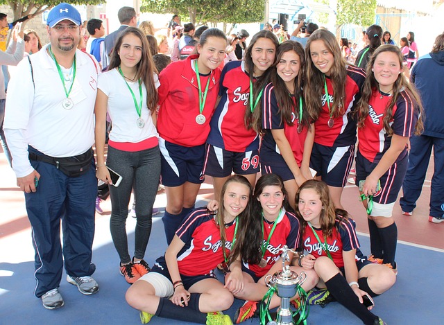 晚旗报：埃及就萨拉赫、马尔穆什参加非洲杯时间与红军曼城谈判