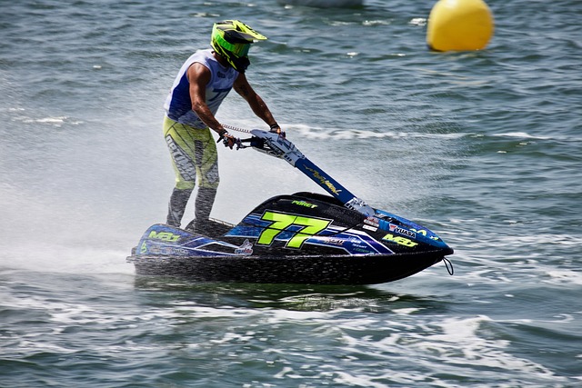 维尼修斯晒观看解放者杯决赛照片，随后庆祝母队弗拉门戈夺冠